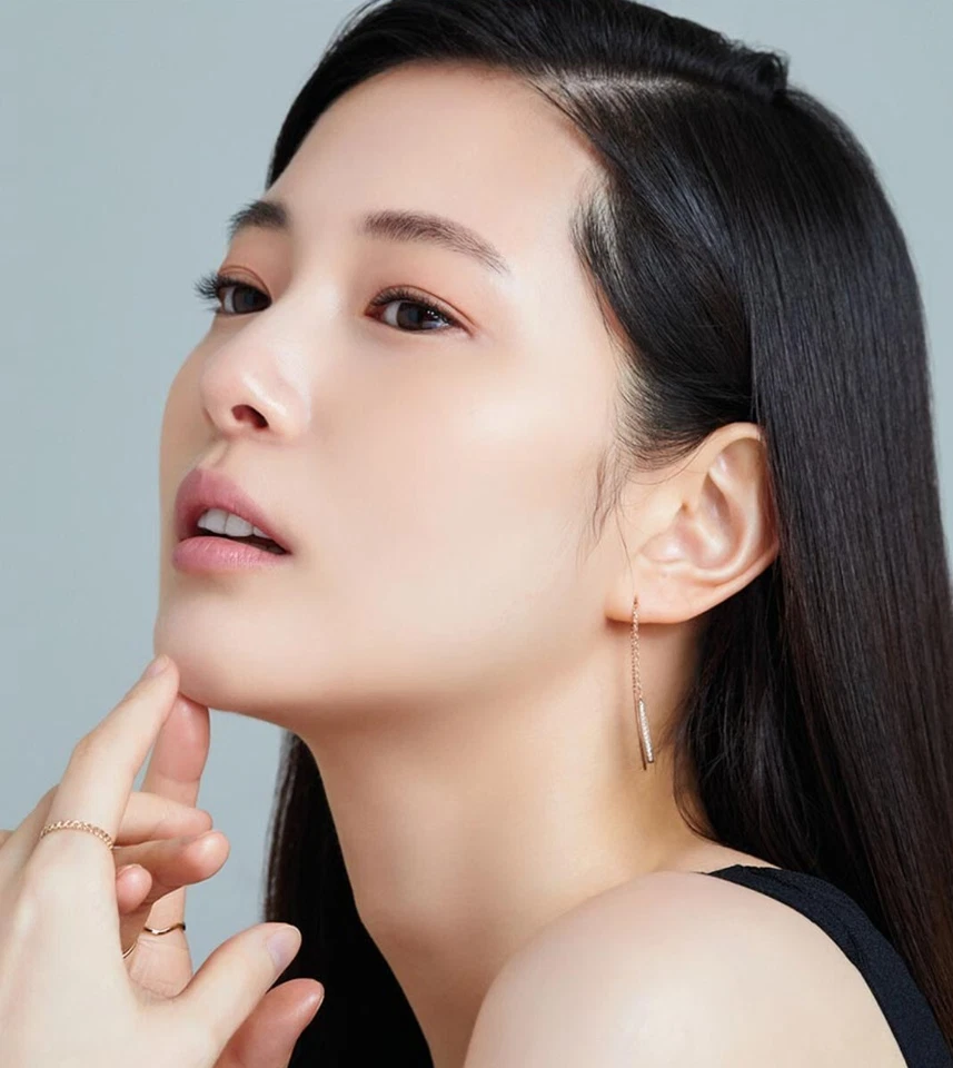 AGE20's Signature Essence Cover Pact Master Double Cover 14g + Refill 14g - Image 4 of 4