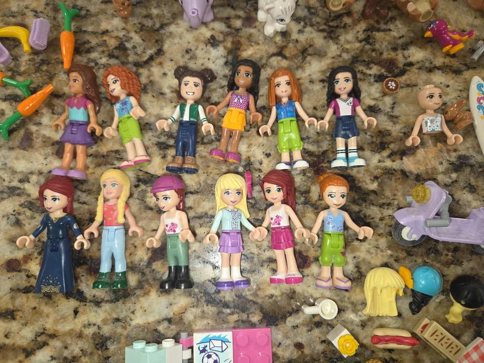 Huge LEGO Friends lot Minifigures Pets Animals accessories + elephant people ect - Image 2 of 4