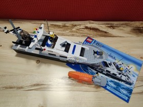 LEGO (9 Sets); World City: 7030 7031 7032 7033 7034 7035; City: 7899 7235 7236