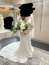 Ivory Sleeveless V-Neck Mermaid & Trumpet Wedding Dress Train Button Back