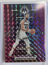 2022-23 Panini Mosiac Purple Prizm 17/99 Domantas Sabonis