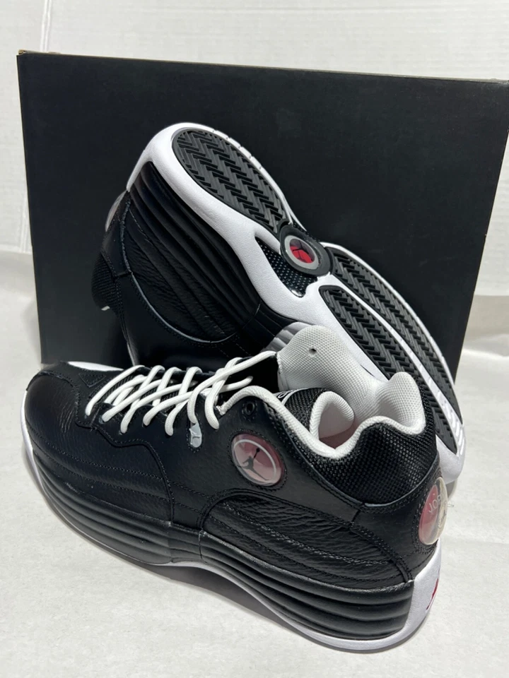 Nuevo Nike Air Jordan Jumpman Team 1 Zapatos Negro Blanco Rojo FV3928 006 Para hombres Foto 3 de 4