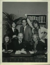 Press Photo Actor Wilfred Hyde White & Cast Pose in Office - sap53099