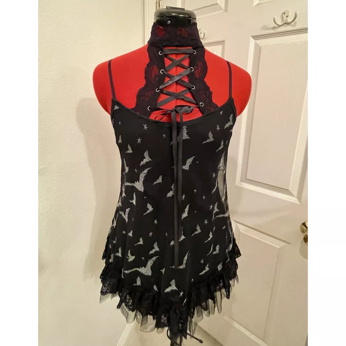 NWT Victoria's Secret corset with sheer black lace - Depop