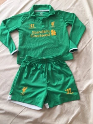 Warrior Liverpool football kit for boys size 2 -3 years - Image 1 of 4