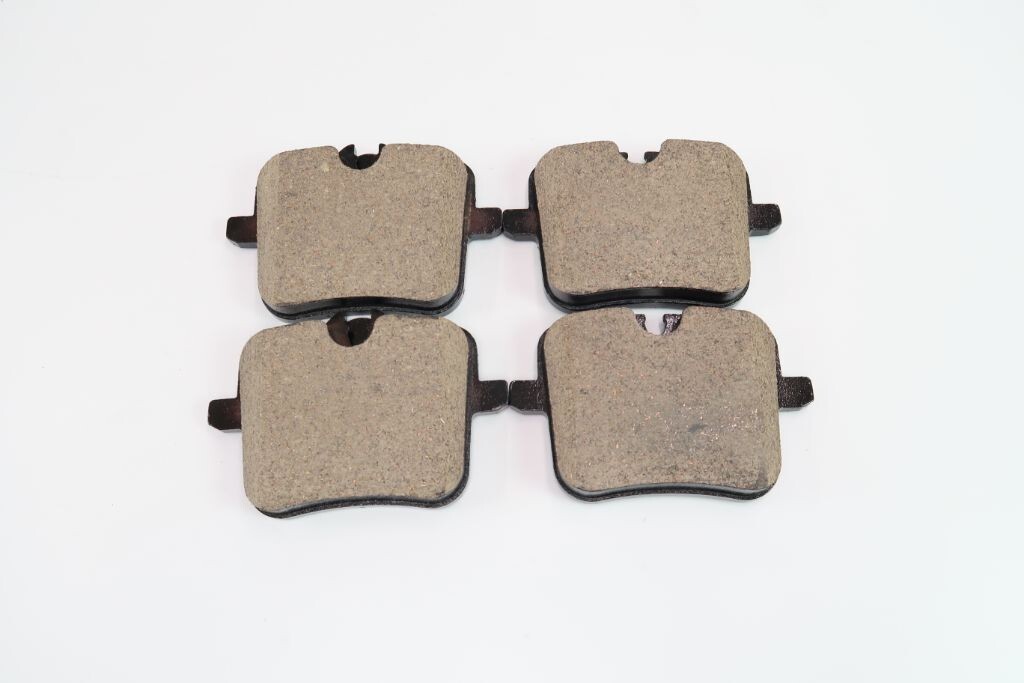 Rolls Royce Cullinan rear brake pads & rotors TopEuro 1156