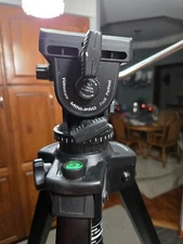 Velbon Videomate IV Tripod with Velbon Vel-flo 9 PH-368 Head