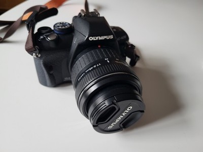 Olympus EVOLT E-420 10.0MP Digitalkamera - Schwarz (Kit mit 17.5-45mm Objektiv)