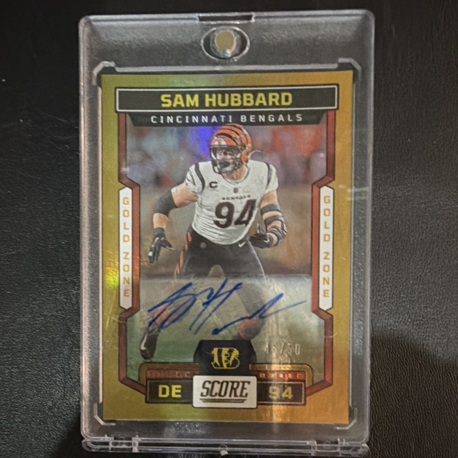 2023 Panini Score Sam Hubbard Gold Zone Signatures Autographed #204 /50 Bengals