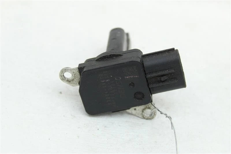 Used Fuel Injection Air Flow Meter fits: 2016 Toyota Corolla 1.8L 2ZRFE engine G Foto 3 de 4