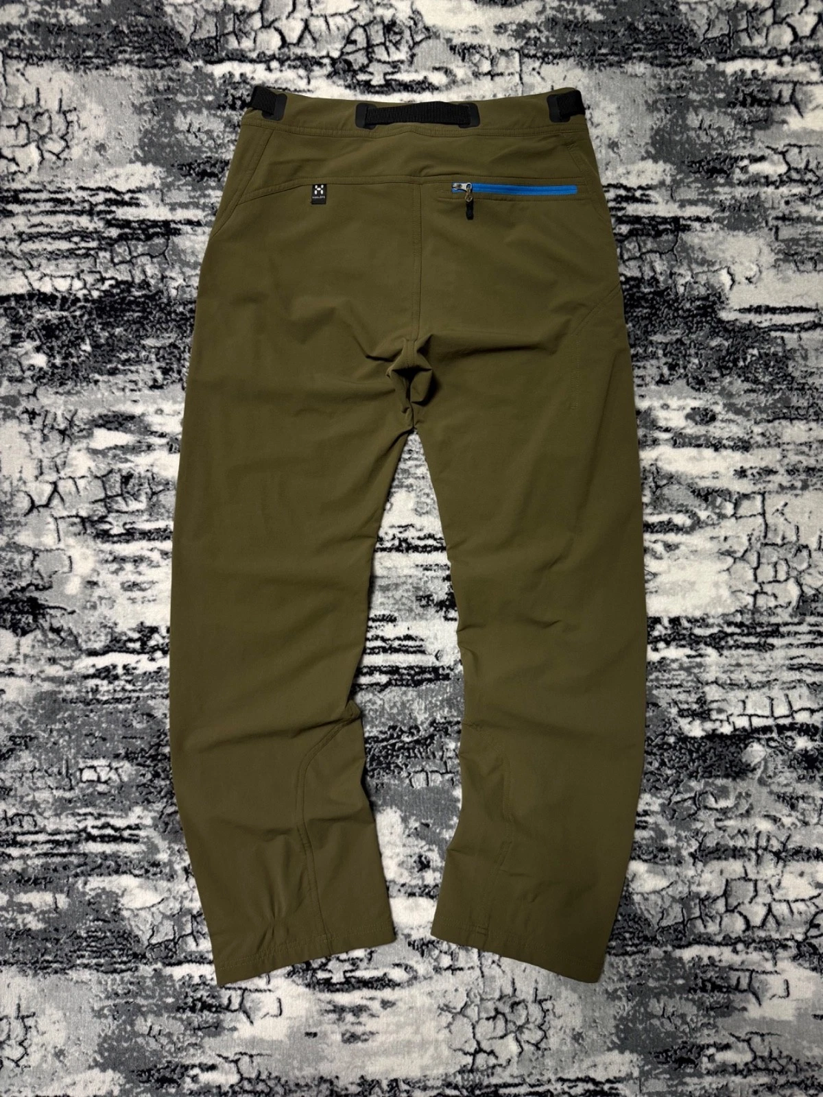 Haglöfs Men’s XS Olive Green Softshell Hiking Pants - Durable Stretch Ventilatio
Opens in a new wind