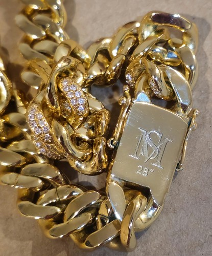 Jewellery kings Saint Morta Premium Miami Cuban Chain 28" And 7" Bracelet - Picture 9 of 12