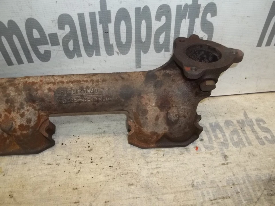 MERCEDES-BENZ W123 300D 300CD OEM COLECTOR DE ESCAPE 617.142.16.01 Foto 3 de 4