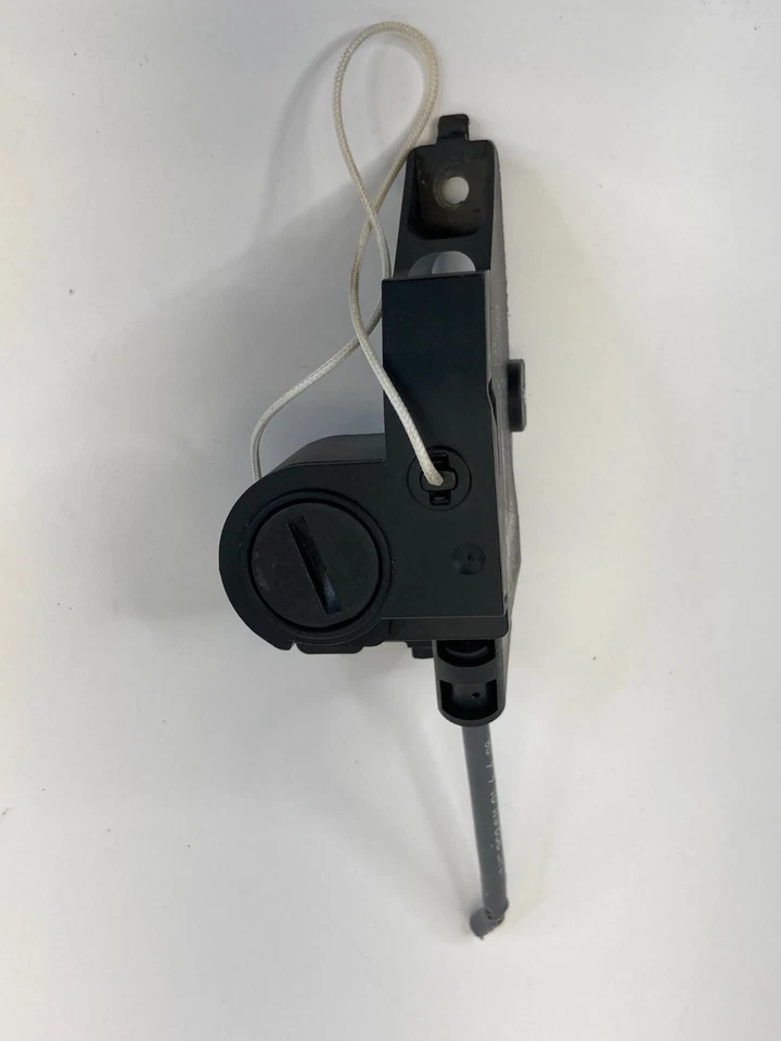 BMW 535i xDrive 2009 transmisión automática palanca de cambios liberación de emergencia Foto 3 de 4