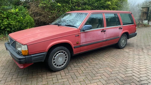 Volvo 740 GL   estate automatic 1988 for spares or repair - Picture 1 of 10