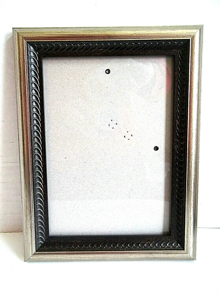 Marco de fotos Malden International Designs dorado marrón para fotos de 5 x 7 Foto 2 de 4