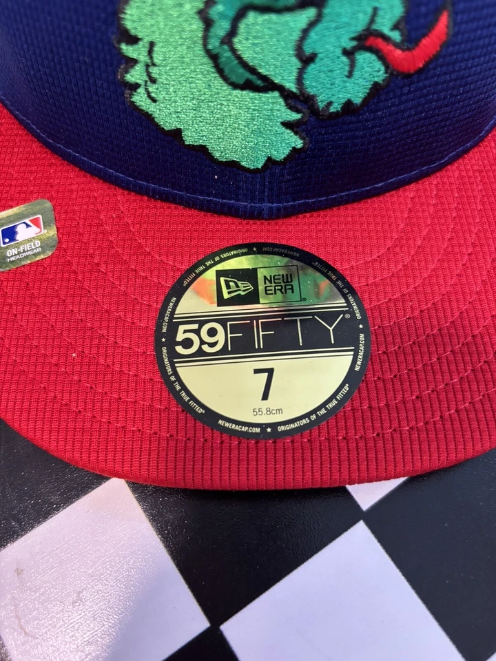 New Era Navy Philadelphia Phillies 2024 Batting Practice 59FIFTY Fitted Size 7 - Image 2 of 4