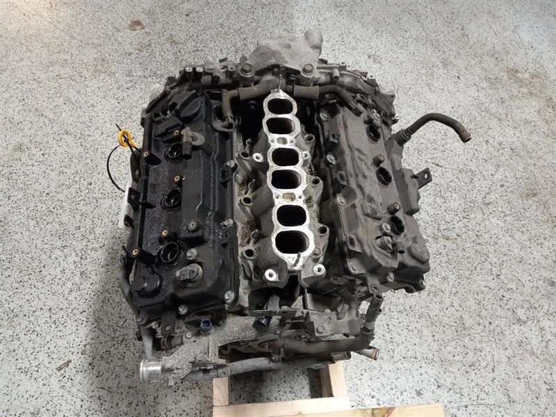 ENGINE ASSEMBLY 3.5L VIN A 4th Digit Fits 2009 - 2014 NİSSAN MURANO  - Image 3 of 4
