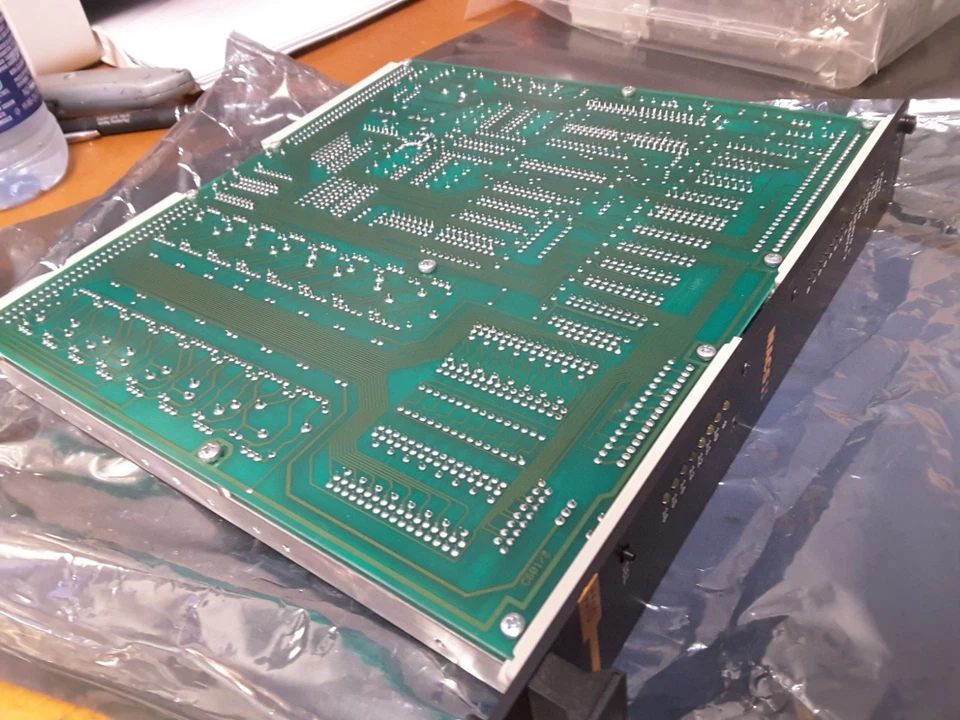 CONTROLADOR DE E/S ATLAS COPCO 4240-5002-00 4240500200 VENDA NOVO US$ 199 - Imagem 3 de 4