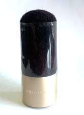 JANE IREDALE KABUKI BRUSH NEW
