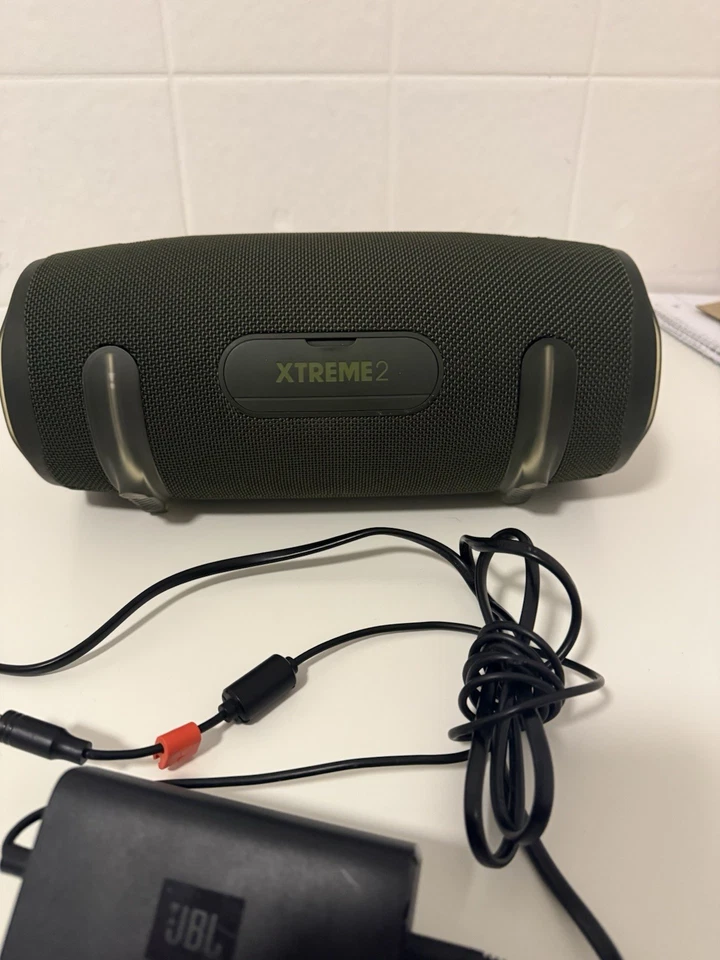 JBL Xtreme 2 mit Originalen Zubehör und Originalen Netzteil Top Zustand - Bild 3 von 4
