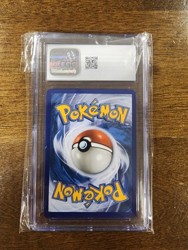 CGC Gem Mint 9.5 Pikachu V Pokemom 2021 SWSH061 Black Star Promos Shining Fates - Picture 2 of 2