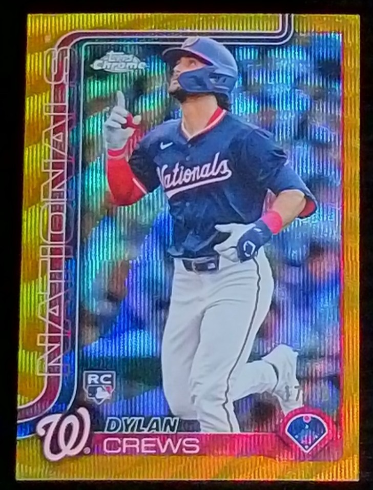 2025 Topps Chrome - Dylan Crews #146 Gold Wave Refractor /50 (RC)