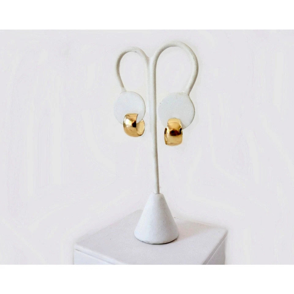 Pequeños pendientes de aro Huggie media pulgada de altura genuinos 14K 1/20 rellenos de oro Foto 2 de 4