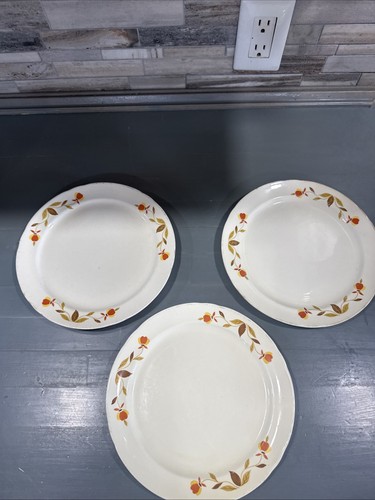 Hall's Superior; por Mary Dunbar - Platos de ensalada hoja de otoño 9" (x3)