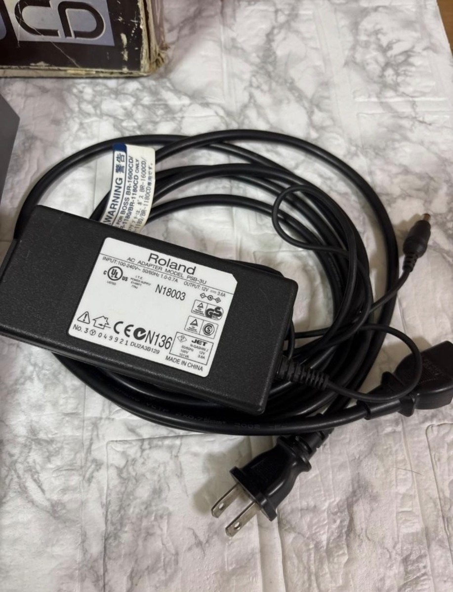 BOSS マルチトラックレコーダー MTR BR-1600CD ボス BOSS BR-1600CD マルチトラックレコーダー