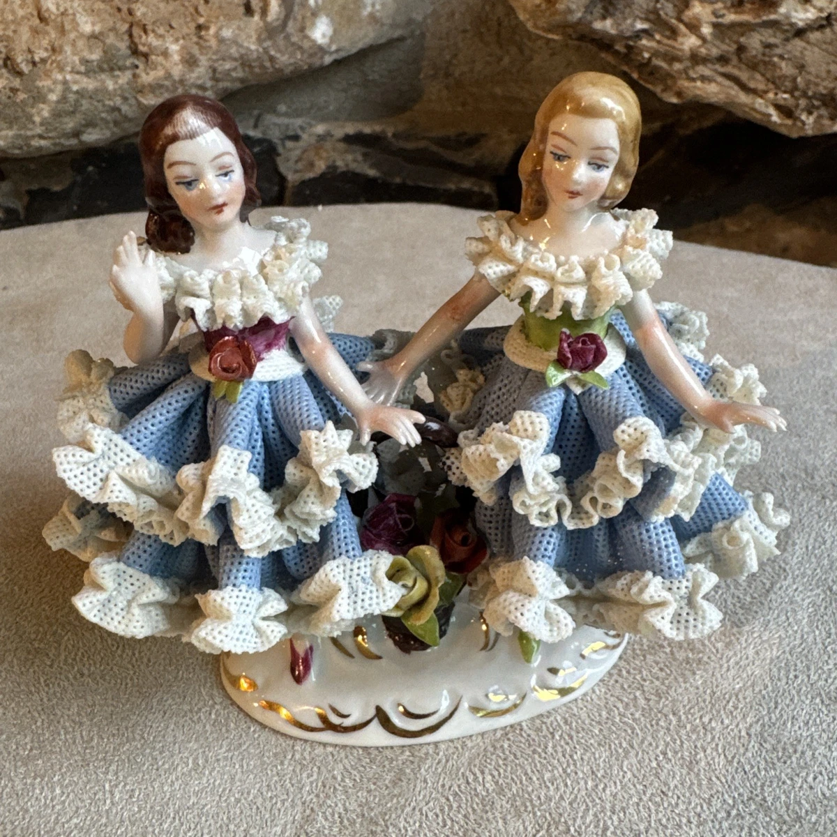 ビンテージドイツドレスデン Dresden Antique Ceramic & Porcelain Figurines Post - 1940 for sale