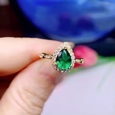 2.40Ct Pear Cut Simulated Green Emerald Wedding Band Ring 14k Yellow Gold Plated