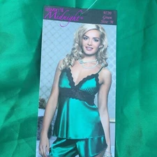 seven til midnight Set M