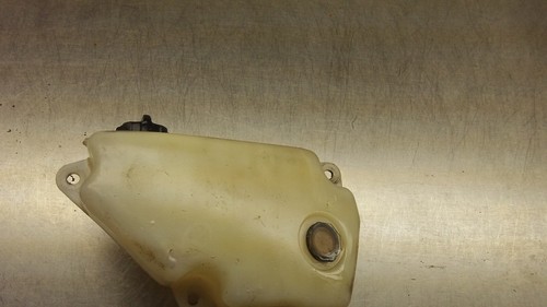 Kawasaki KM 100 G5E 1976 tanque de inyección de aceite T2-18M - Imagen 8 de 8