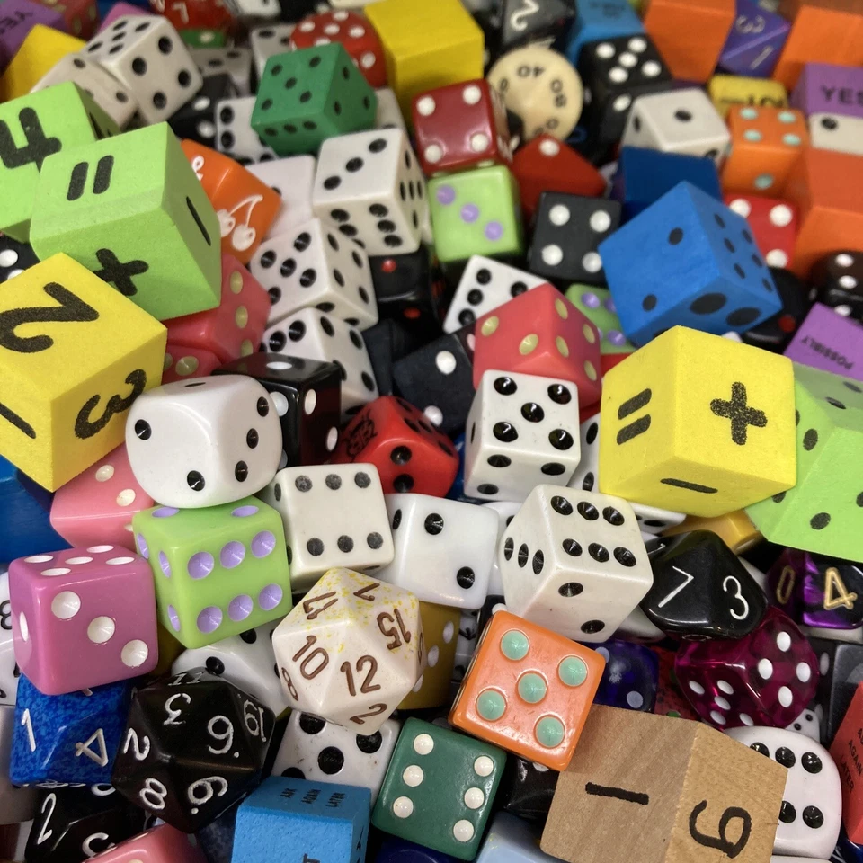 1lb 100 Mystery Dice Lot Vintage/Var Brands Shapes Designs Mixed Material - See - Image 3 of 4