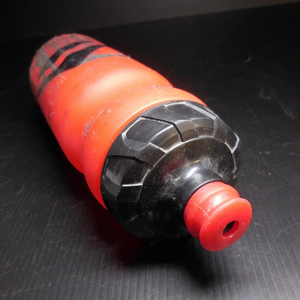 Bidon bouteille rouge noir MERIDA BPA FREE sport cyclisme collecte vintage N6378 - Photo 3/4