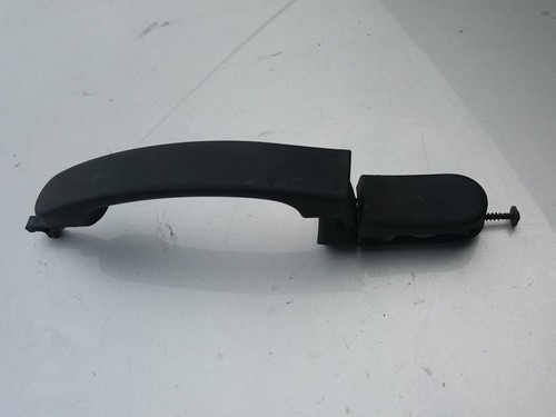 Ford fiesta mk6 n/s/f outer door handle 2006 grey. - 第 1/2 張圖片