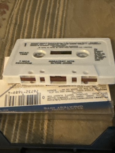 Elton John Greatest Hits MCA Cassette Tape 1974 - Foto 3 di 3