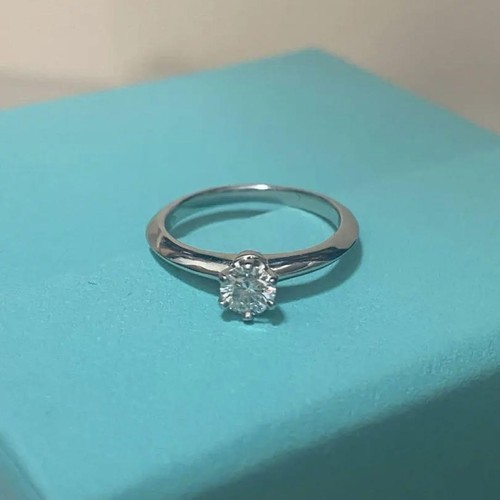 Tiffany & Co. Diamond Platinum Ring m1_0811 - Picture 6 of 7