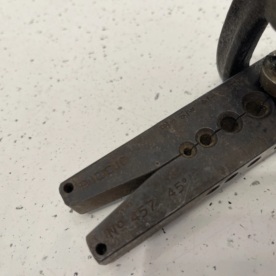 RIDGID TOOL NO. 457 45° 1/8" - 5/8" FLARING TOOL USA - Image 2 of 4