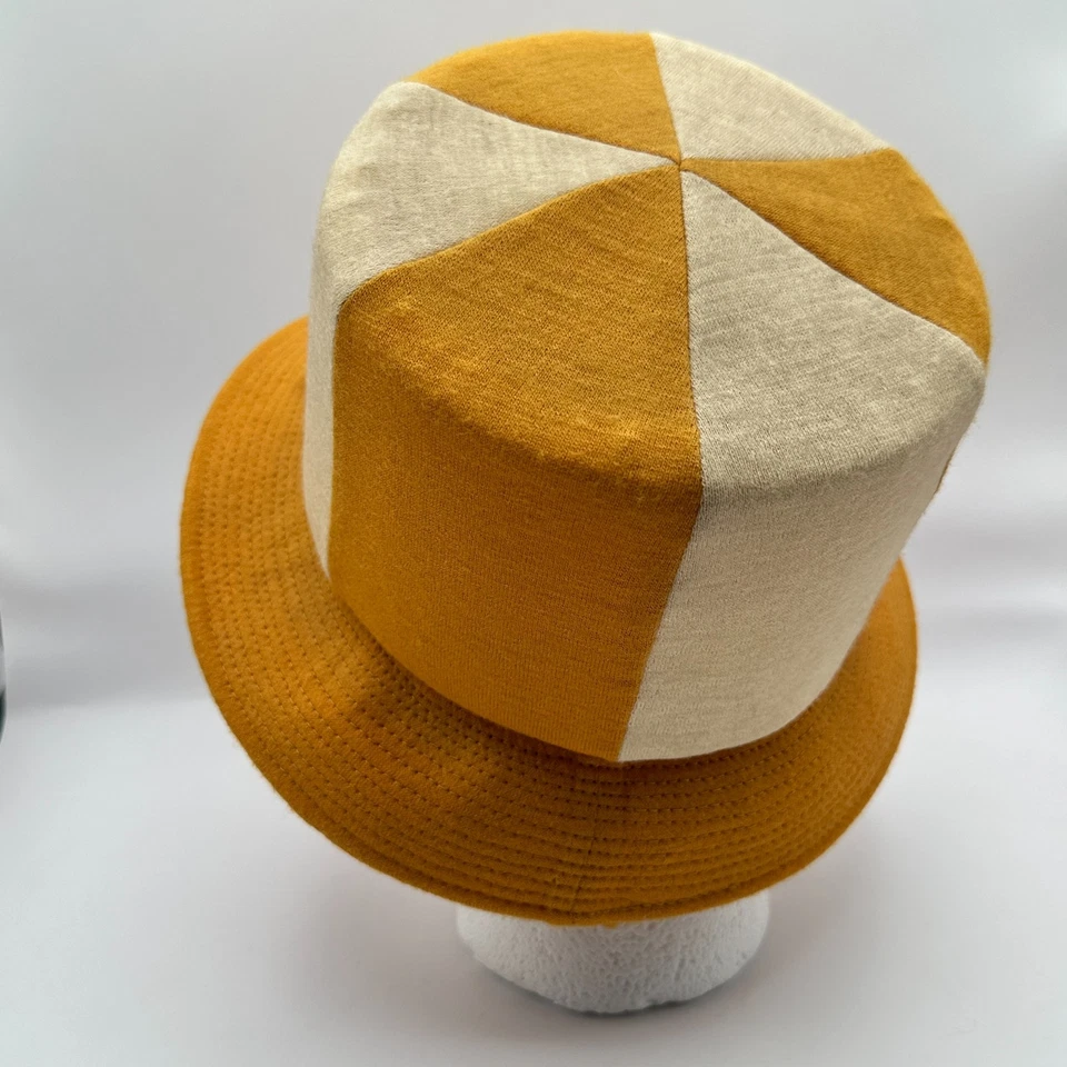 Sombrero de cubo rígido Happy Cappers de colección lana bloque de color molinete amarillo mostaza Foto 4 de 4
