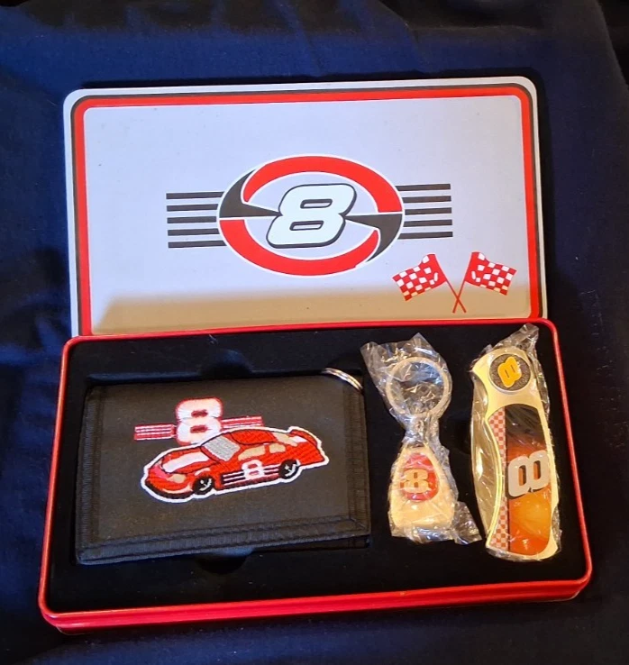 DALE WONHART JR. CUCHILLO. JUEGO LLAVERO Y BILLETERA NUEVO Foto 2 de 3