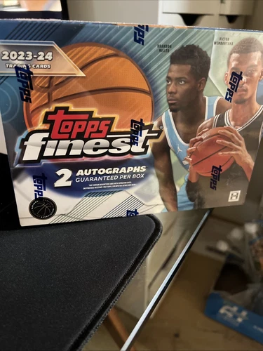 2023-24 Topps Finest Basketball Hobby Box