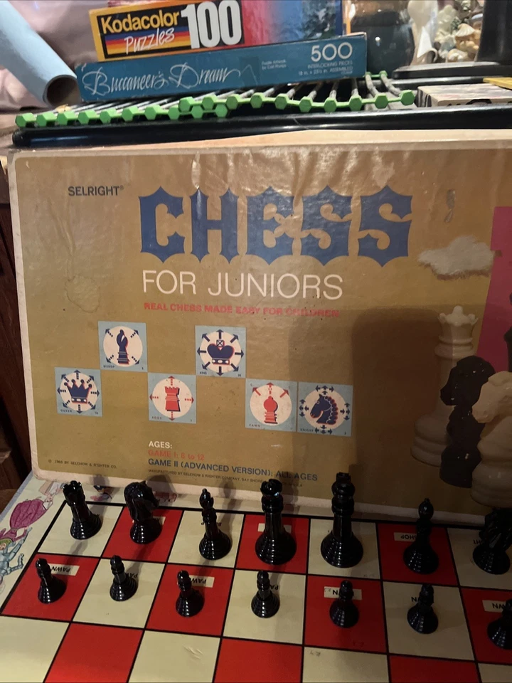 JOGO DE TABULEIRO DE XADREZ VINTAGE 1965 SELRIGHT para JUNIORES - Imagem 4 de 4