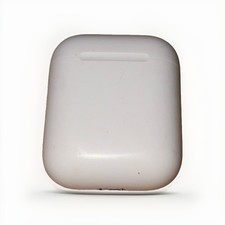 Apple AirPods 1st Generation In-Ear Headsets with Charging Case - White