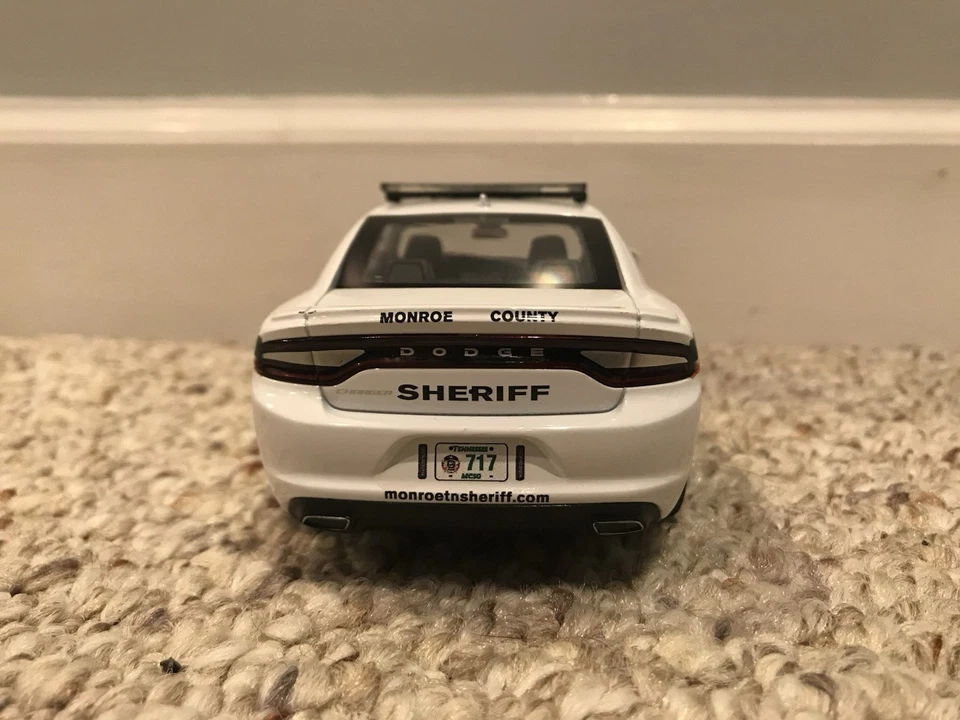 Monroe County Tn 2020 1/24 Scale Diecast Custom Police Car - Image 3 of 4