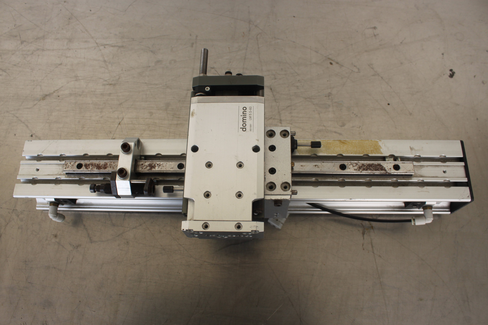 DOMINO LM5 S-60 & LM6 P-270 PNEUMATIC LINEAR MODULE LOT