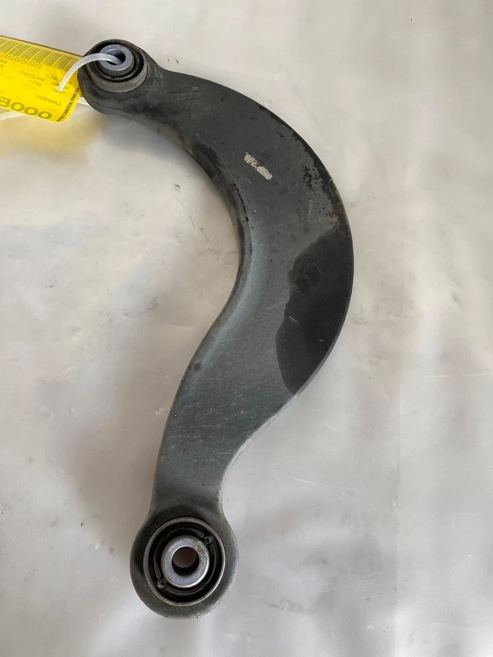 2004 - 2013 MAZDA 3 Rear Suspension Upper Control Arm Left Driver Side LH OEM — 第 3/4 张图片