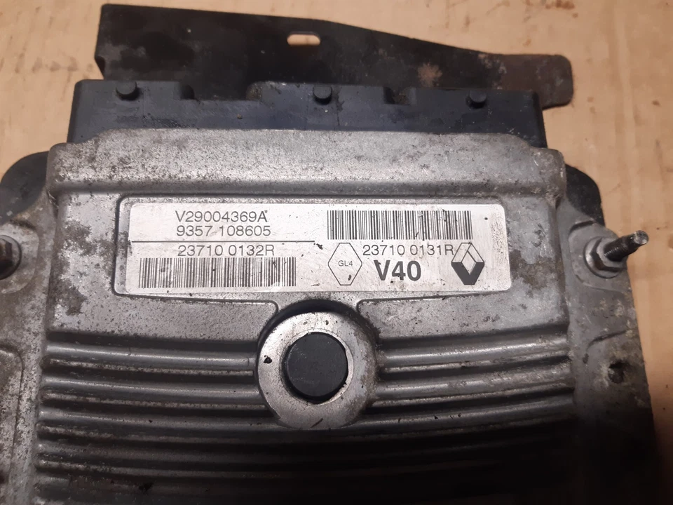 2008 RENAULT MEGANE 1.6 БЕНЗИНОВЫЙ ДВИГАТЕЛЬ УПРАВЛЕНИЯ ECU 237100131R - Изображение 2 из 2