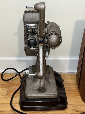 Revere Model 48 - 16mm Film Projector w/Original Case, Cord Revere Model 48 - 16mm Film Projector w/Original Case, Cord